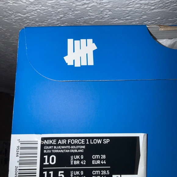 Nike/Undefeated Air Force 1 Low SP - Picture 11 of 12